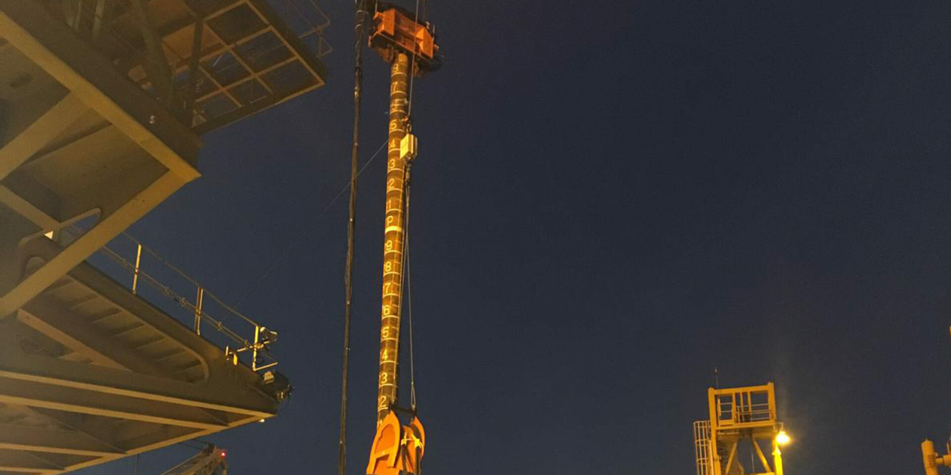 hero_desktop_2880x1620_P0207 – 4 through leg pin piles for wellhead platform_2